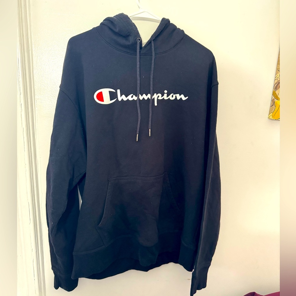 Men’s Champion Hoodie Large